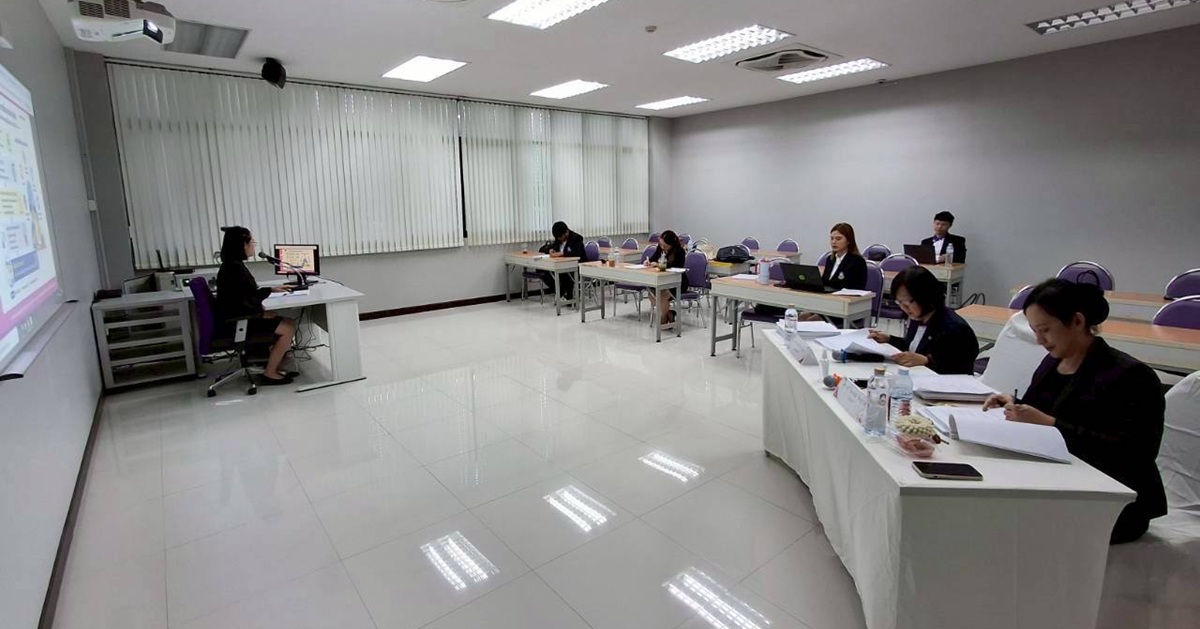 วิทยาเขตเชียงราย สัมมนาการศึกษาค้นคว้าด้วยตนเองสาขาวิชาการหลักสูตรและการสอน