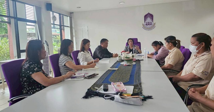 วิทยาเขตเชียงราย ประชุมชี้แจงนโยบายการจ้างแม่บ้าน