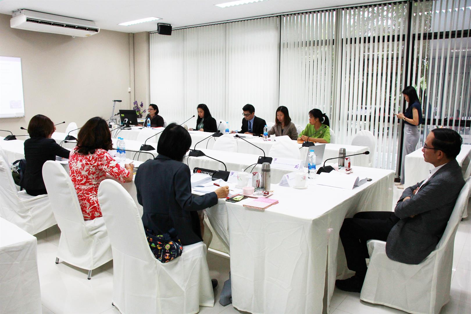 นิสิตระดับดุษฎีบัณฑิตสอบป้องกันวิทยานิพนธ์ ณ วิทยาเขตเชียงราย