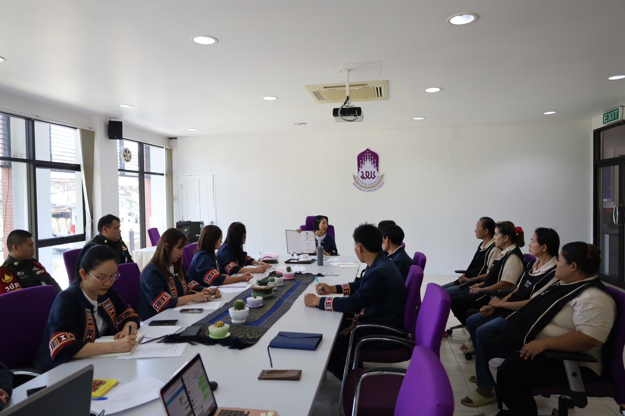 ประชุมสำนักงานสีเขียว