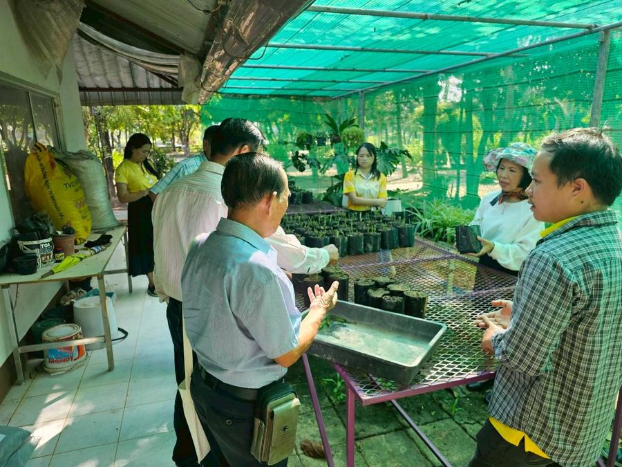วิทยาเขตเชียงราย ร่วมมือดำเนินงานกับชุมชนป่าแดงโครงการส่งเสริมเศรษฐกิจสร้างสรรค์จังหวัดเชียงราย