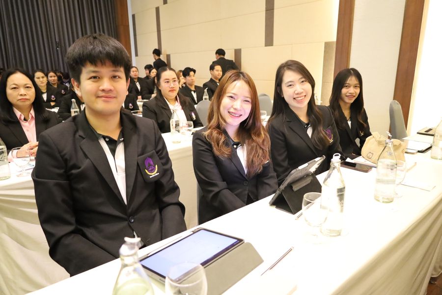 นิสิตวิทยาเขตเชียงราย จัดงานสัมมนาการบริหารการศึกษา