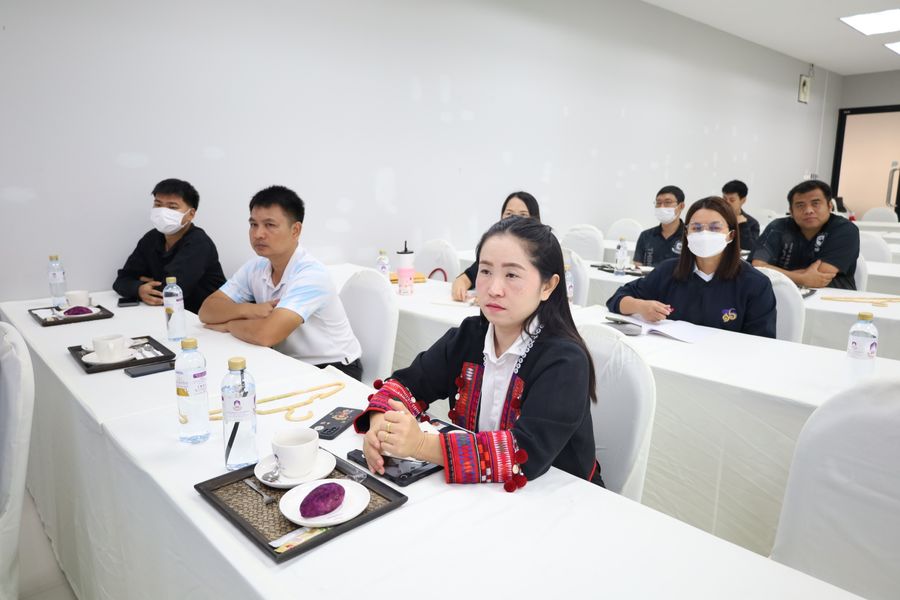 วิทยาเขตเชียงราย อบรมการส่งเสริมการใช้พื้นที่สีเขียวและการสร้างระบบนิเวศที่สมดุลภายในหน่วยงาน