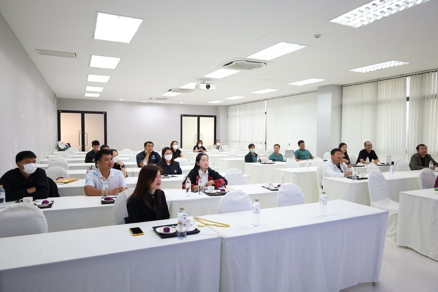 วิทยาเขตเชียงราย อบรมการส่งเสริมการใช้พื้นที่สีเขียวและการสร้างระบบนิเวศที่สมดุลภายในหน่วยงาน