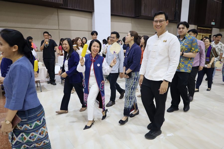 วิทยาเขตเชียงราย ร่วมพิธีสระเกล้าดำหัวอธิการบดีและผู้อาวุโส ประจำปี 69