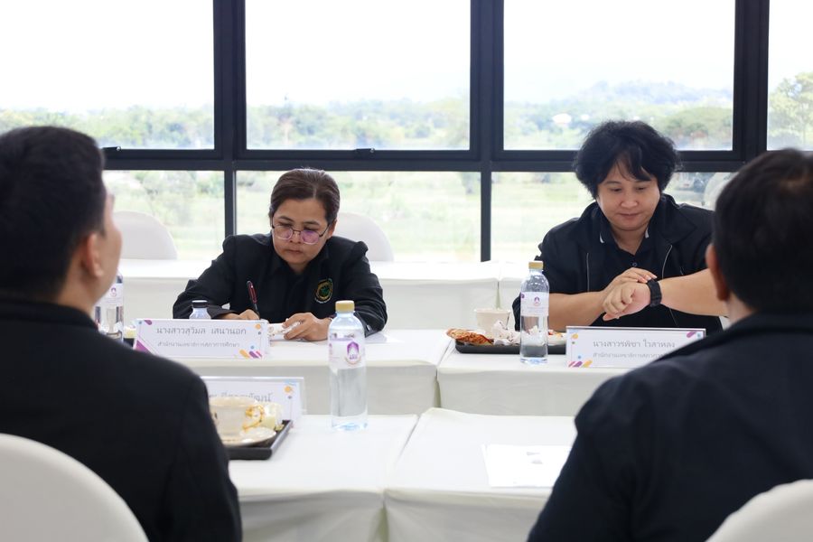 วิทยาเขตเชียงราย ต้อนรับคณะกระทรวงศึกษาธิการ แลกเปลี่ยนองค์ความรู้ด้านการวิเคราะห์ข้อมูลเพื่อการพัฒนานโยบายการศึกษาเชิงประจักษ์