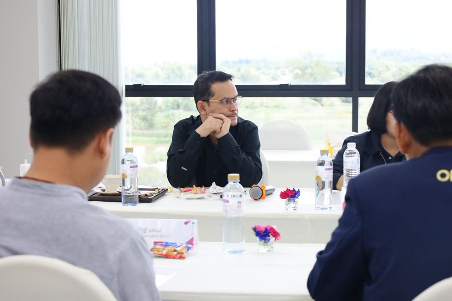 วิทยาเขตเชียงราย ต้อนรับคณะกระทรวงศึกษาธิการ แลกเปลี่ยนองค์ความรู้ด้านการวิเคราะห์ข้อมูลเพื่อการพัฒนานโยบายการศึกษาเชิงประจักษ์
