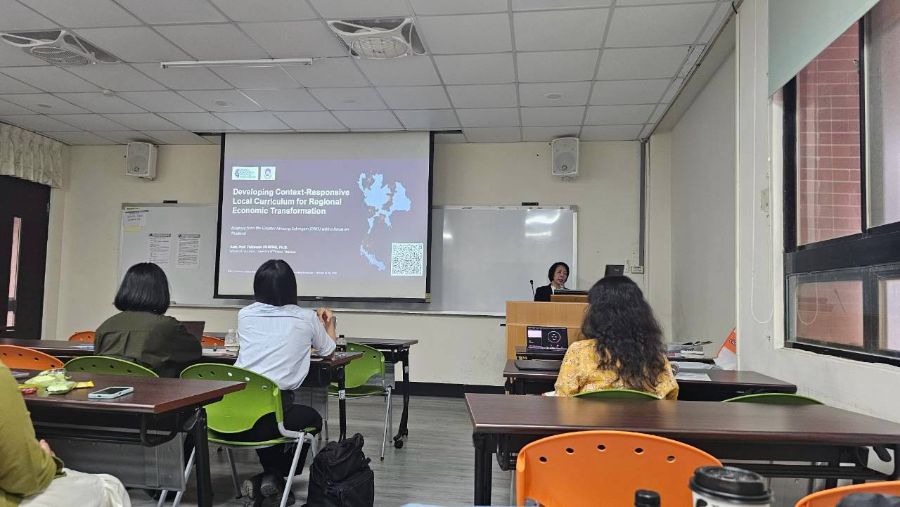 ผู้อำนวยการวิทยาเขตเชียงราย นำเสนอผลงานวิจัยด้านการศึกษาในพื้นที่ชายแดนบนเวทีวิชาการนานาชาติ ณ สาธารณรัฐจีน (ไต้หวัน)
